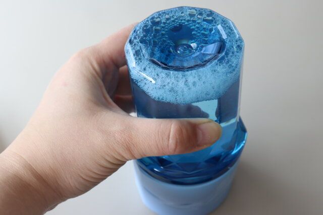 ダイソーの香り長持ちお部屋のスッキーリ！Sukki-ri！ プレミアムコレクション ソープ&リリーの香り