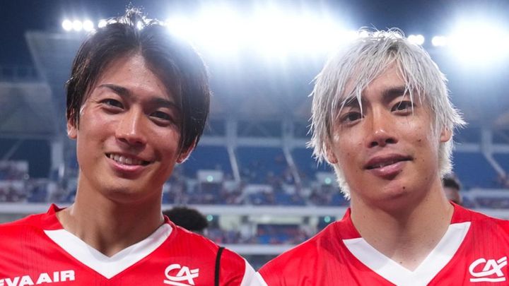 「ナイスゴール、俺の囮のおかげ」日本代表のイケメン”2トップ”、海外でも2トップが炸裂