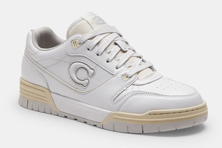 ソーホー スニーカー オプティック ホワイト ¥28,600／COACH（コーチ・カスタマーサービス・ジャパン）