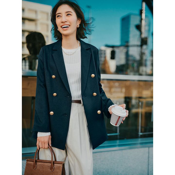 紺ブレ, ジャケットコーデ