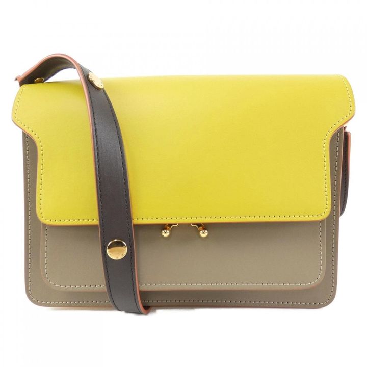 マルニのトランクショルダーバッグ