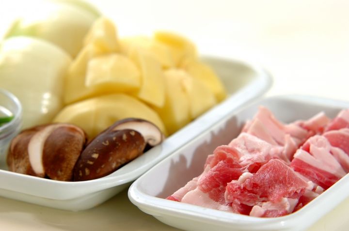 塩肉ジャガの下準備1