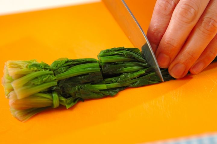 ホウレン草の梅ナムルの下準備1