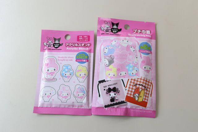 セリア アクリルスタンド MM 50周年 プチ巾着 MM 50周年 パッケージ