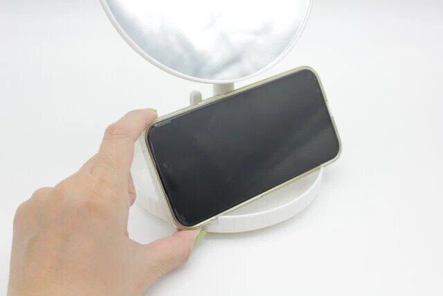 ダイソー 携帯電話 アクセサリートレー