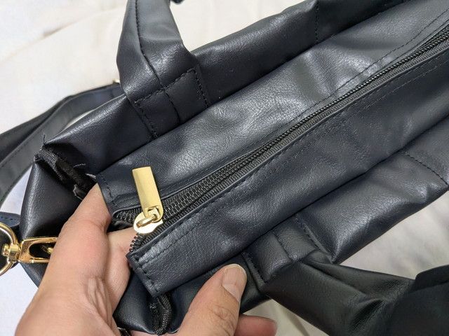 レザー調キルティングトートファスナー