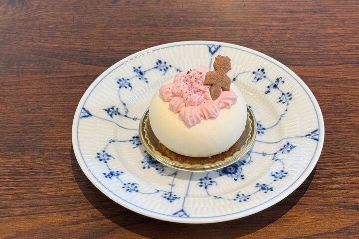 小鉢が並んだ限定ランチが人気♪親子二代で営む和食とスイーツのお店「食堂カフェ 金魚堂」