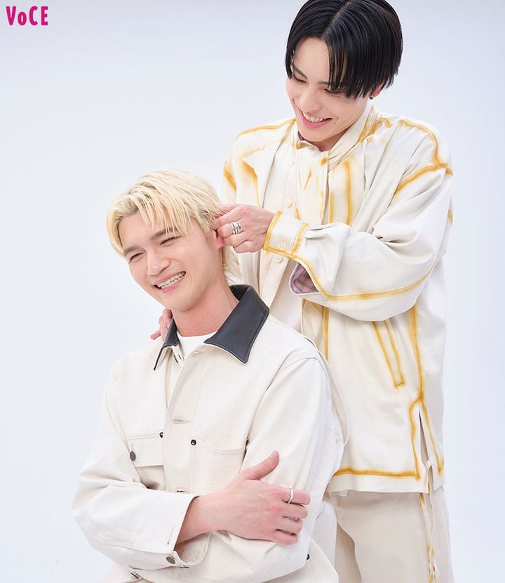 お互いに耳のツボ、押してみた！ ～RYOJI＆SUZUKI～