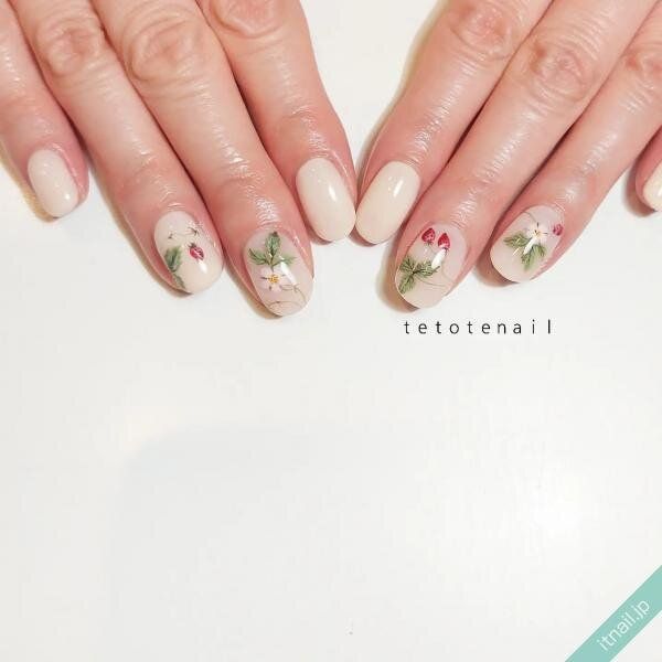 テトテネイルが投稿したネイルデザイン [photoid:I0111771] via Itnail Design (747364)