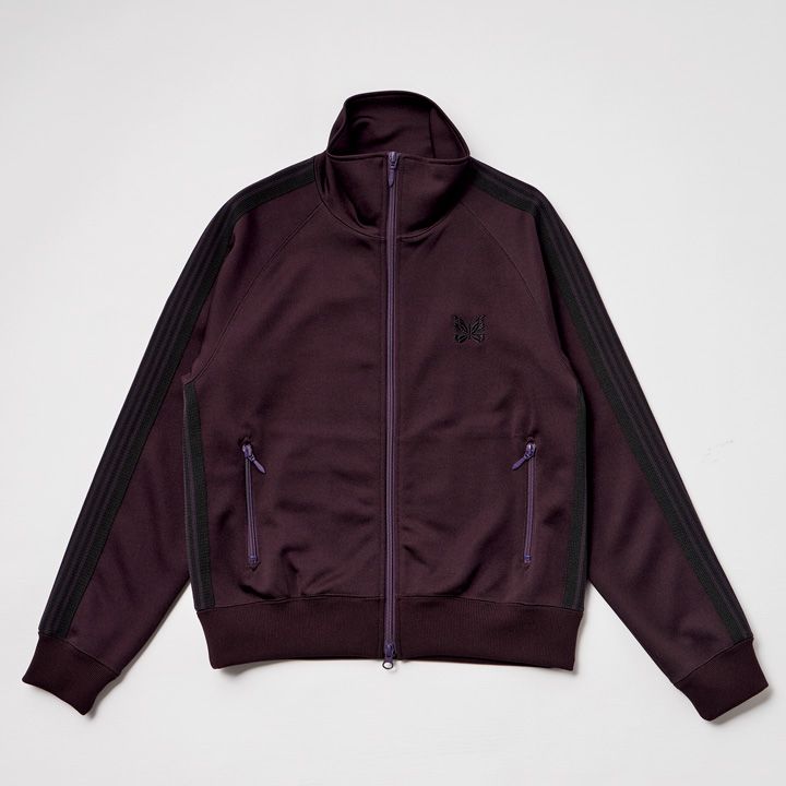 いつもの装いに取り入れるだけで即垢抜け！ジャージ素材のコーデ＆アイテム