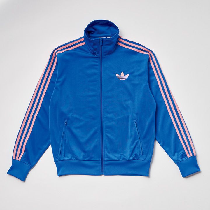 いつもの装いに取り入れるだけで即垢抜け！ジャージ素材のコーデ＆アイテム