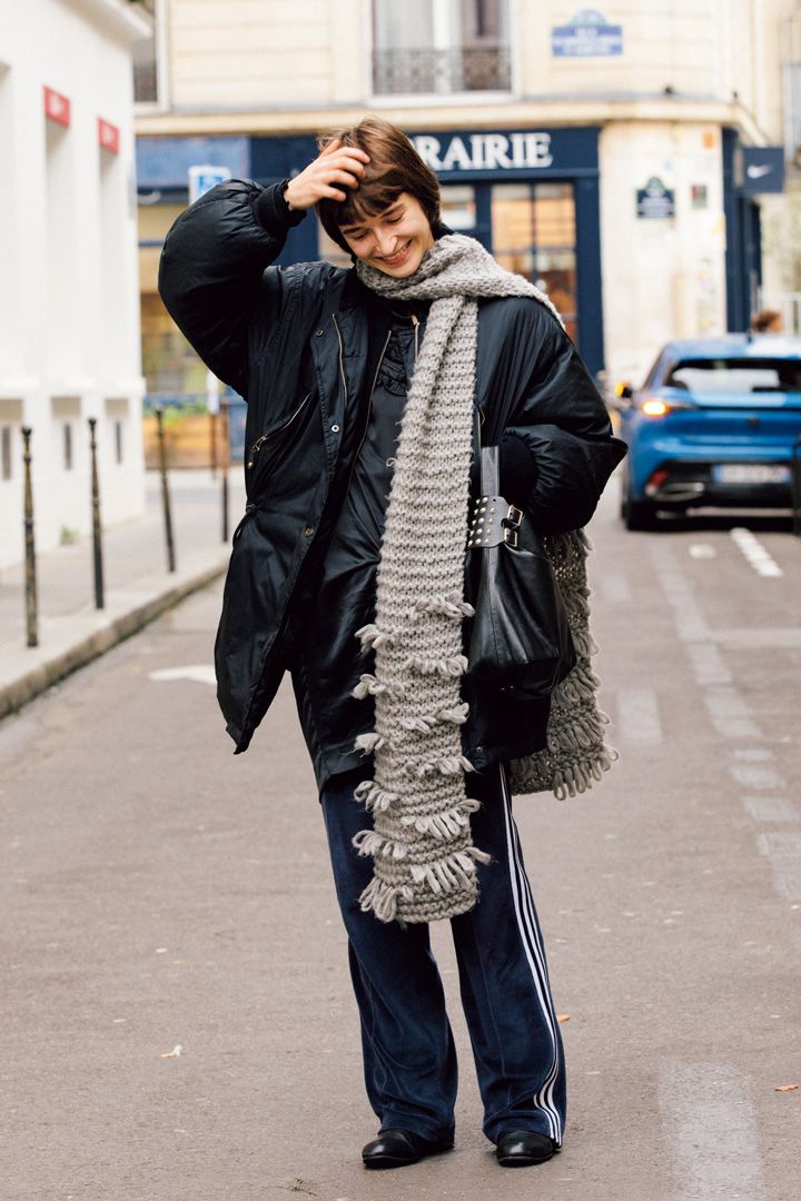 いつもの装いに取り入れるだけで即垢抜け！ジャージ素材のコーデ＆アイテム