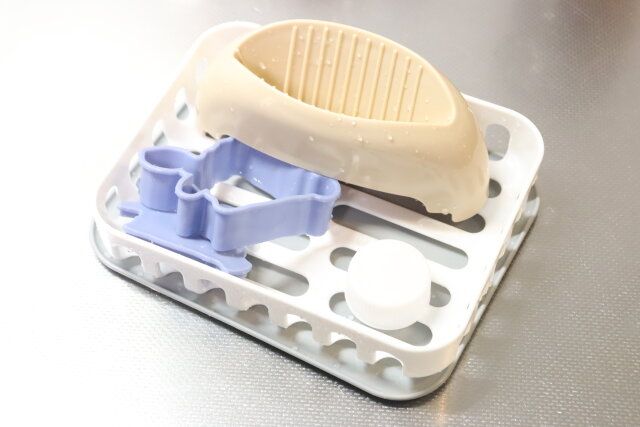 セリア ミニ水切りかご トレー付 使用例