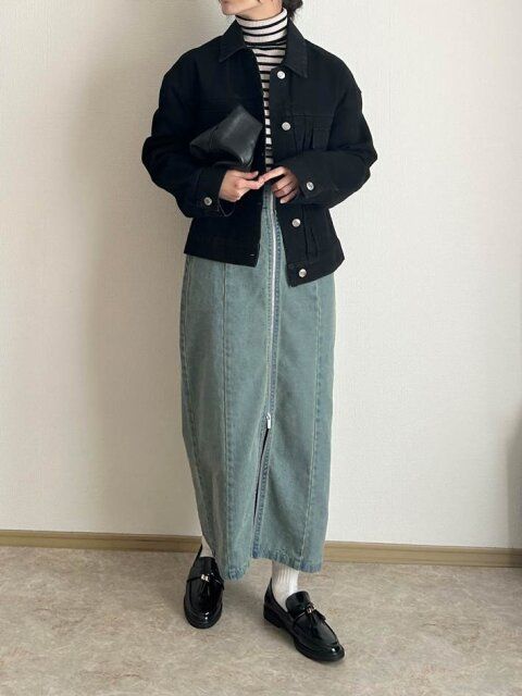 デニムジャケットで春先取り