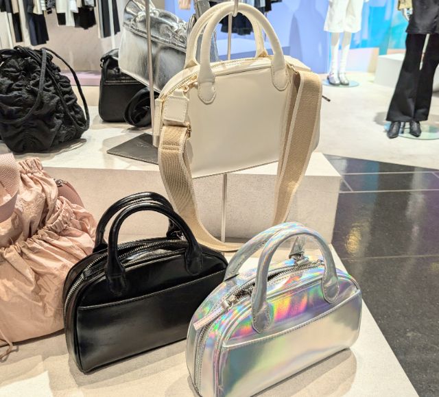 新作のボーリングバッグ