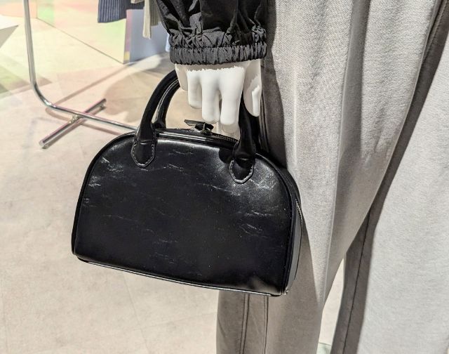 黒のボーリングバッグ