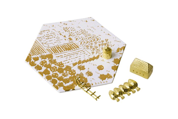 〈穀雨〉の真鍮オブジェ