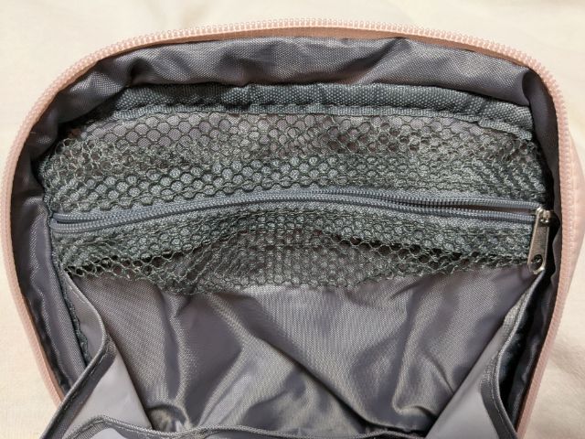 ファスナーポケット1