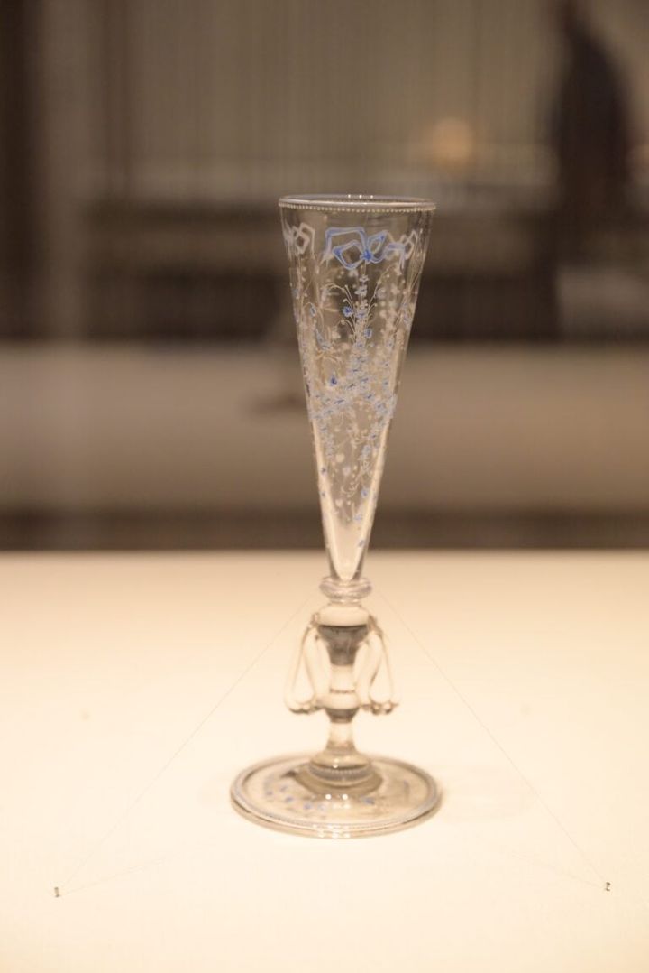 脚付杯「ガーラント」エミール・ガレ 1867年 国立工芸館