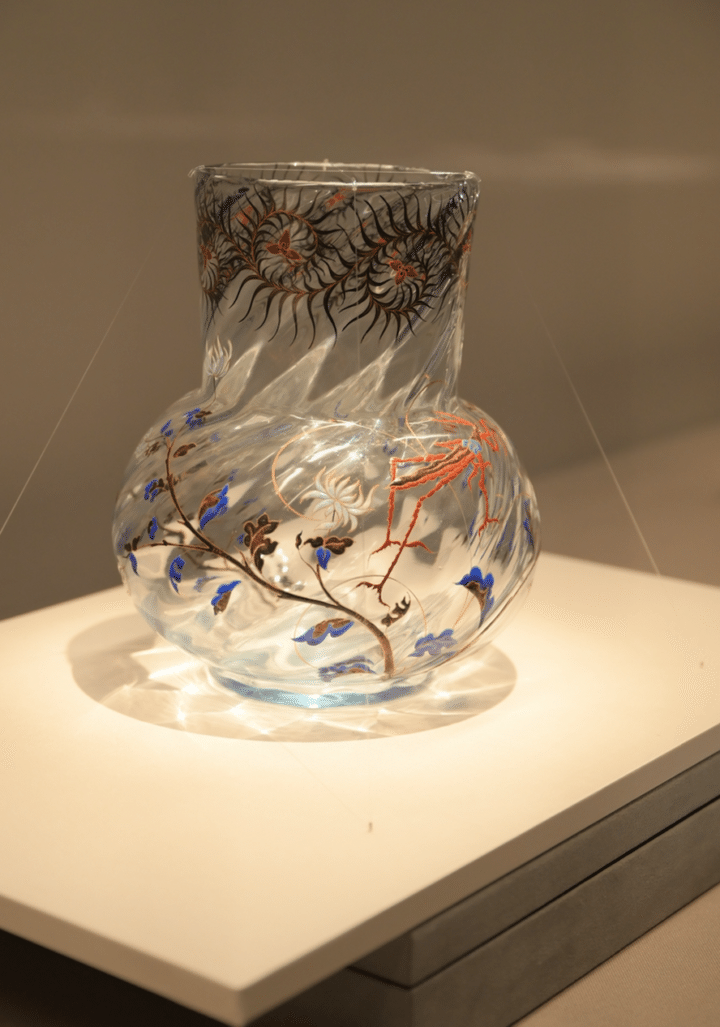 花器「バッタ」エミール・ガレ 1878年頃 サントリー美術館