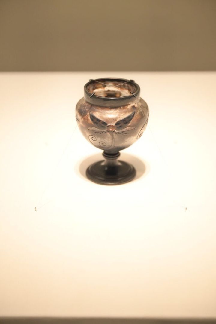 脚付杯「昆虫」エミール・ガレ 1889年 サントリー美術館