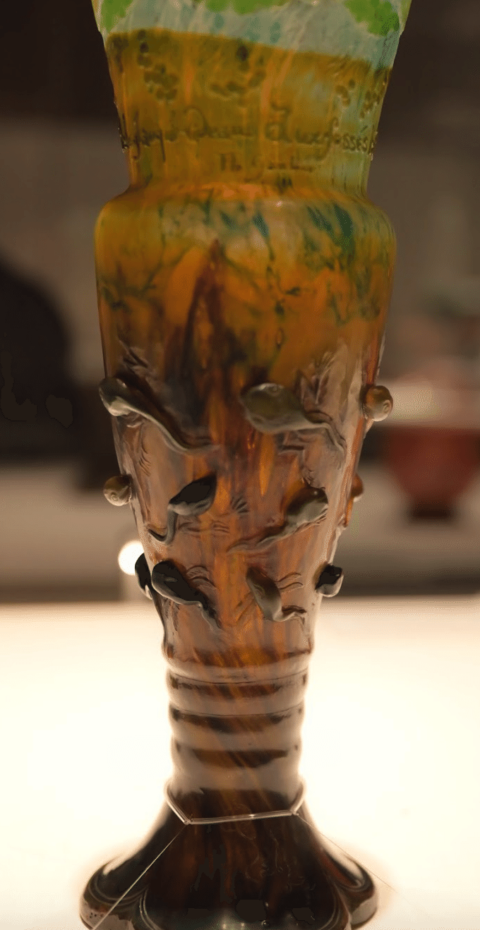 花器「おたまじゃくし」エミール・ガレ 1900年 サントリー美術館