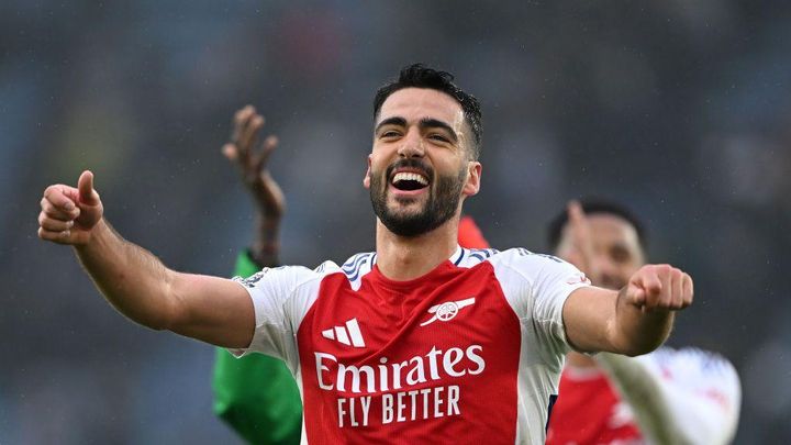 「FWじゃないのにストライカー起用」で話題になった7名の選手