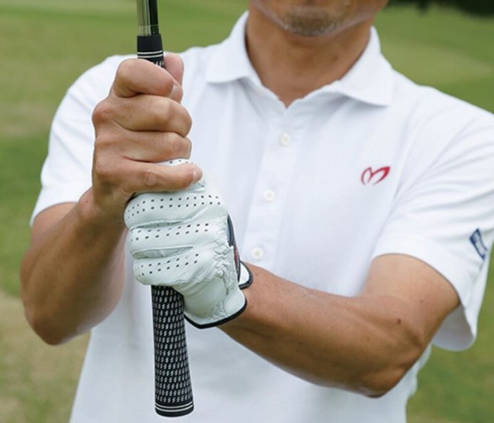 アプローチ成功の秘訣は”ソール”の使い方にあり！男子プロが解説