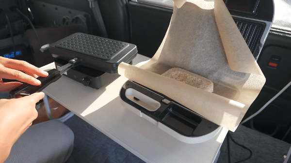 車中泊に超便利！料理の幅が広がるホットサンドメーカーが有能すぎた