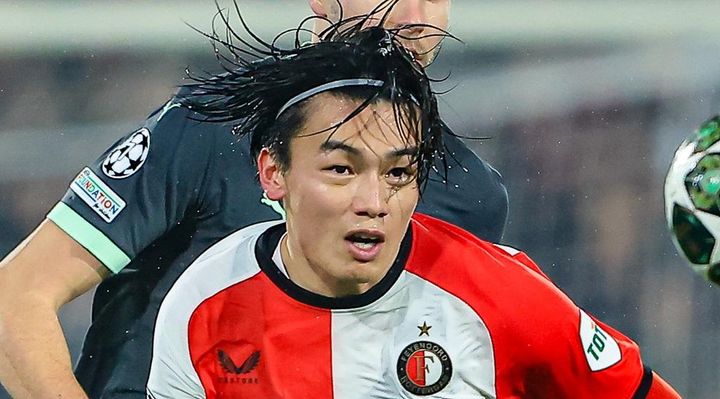 海外で苦しむ26歳の日本代表エースFW、W杯予選までに復帰か 監督が注目発言