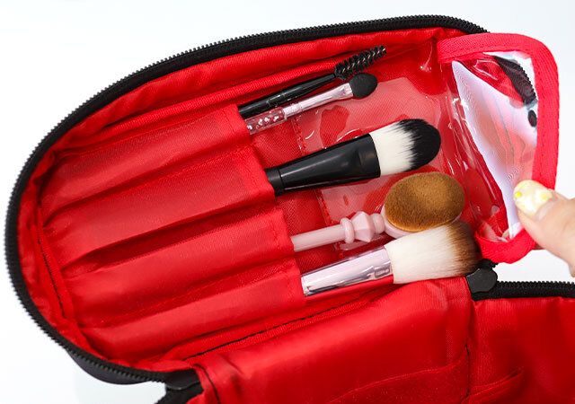 宝島社オトナミューズ4月号のアルティザン・アンド・アーティストとハローキティのトールバニティ付録6