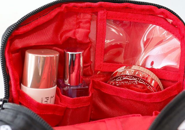 宝島社オトナミューズ4月号のアルティザン・アンド・アーティストとハローキティのコスメポーチ付録8