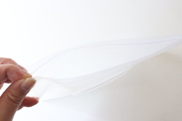 セリアの便利なフタ付ウェットシートケース クリア M