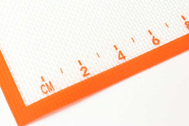 ダイソー シリコーンマット 目盛