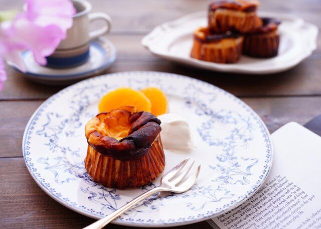 マフィン型バスク風チーズケーキ