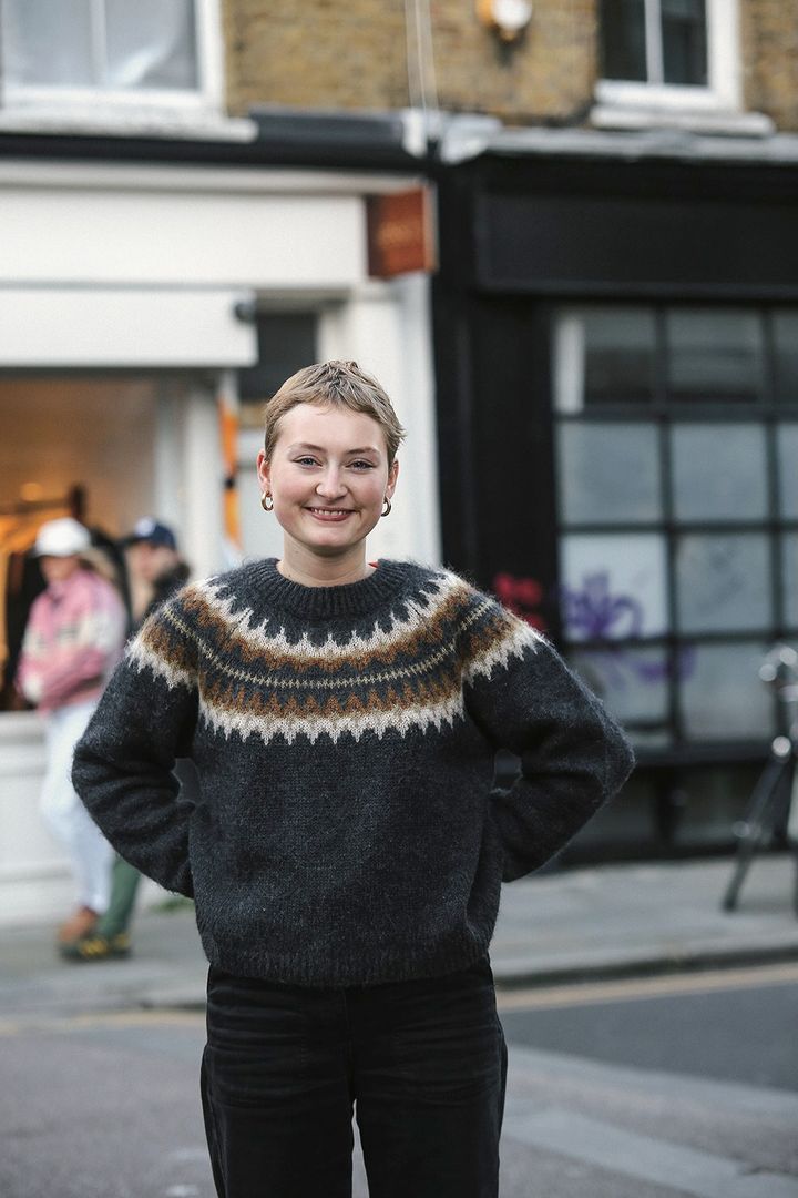 1枚あると超便利！フェアアイル柄ニットのコーデ