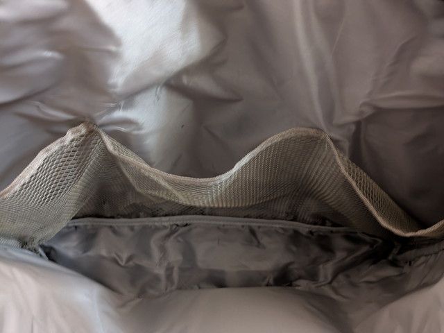 エースタンダードトートバッグ仕切りポケット