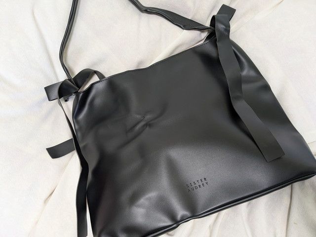 SISTERAUDREYリボンバグ