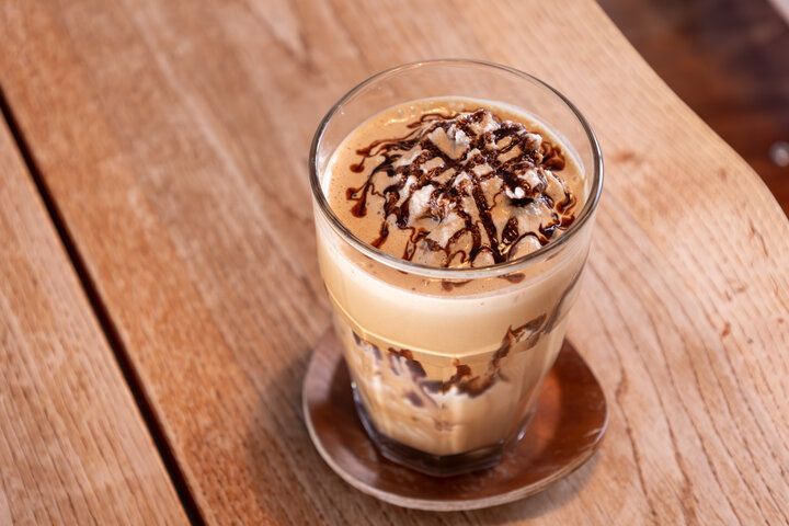 群馬県桐生の工場をリノベーション♪ スペシャルティコーヒーが味わえる自家焙煎珈琲の名店「itoya coffee factory」へ