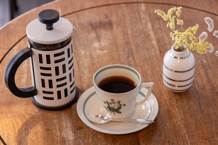 群馬県桐生の工場をリノベーション♪ スペシャルティコーヒーが味わえる自家焙煎珈琲の名店「itoya coffee factory」へ