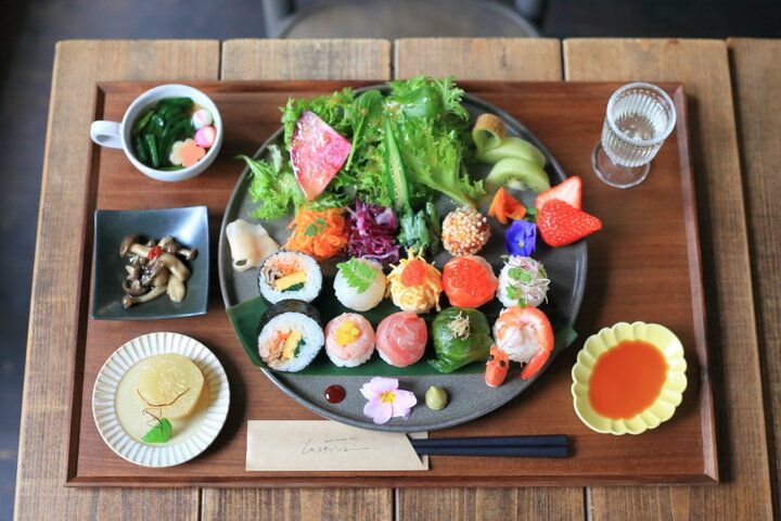 ご褒美ワンプレートランチで幸せ時間。愛知・北名古屋の一軒家カフェ「ムスタッシュ」