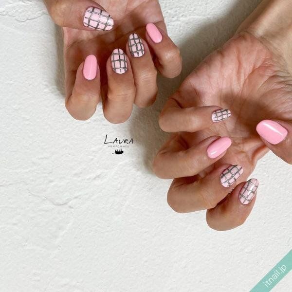 LAURA POMPONNEEが投稿したネイルデザイン [photoid:I0128965] via Itnail Design (747527)