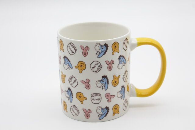 マグカップ、約350mL（くまのプーさん）総柄 デザイン