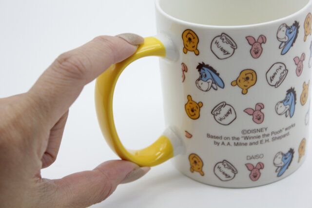 マグカップ、約350mL（くまのプーさん）総柄 取っ手