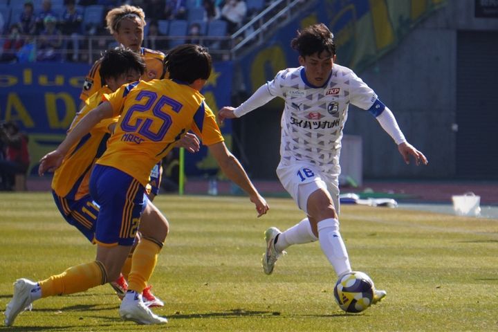 古巣に帰還した元日本代表、シーズン初黒星もチームの道標として存在感を発揮