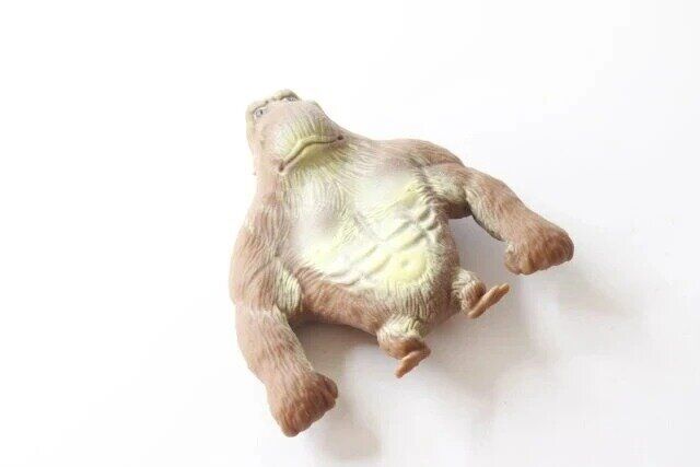 ダイソーのスクイーズ（ゴリラ）