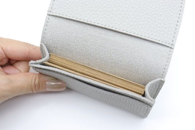 レザー調マチ付き名刺ケース（ベーシック） メインスペース