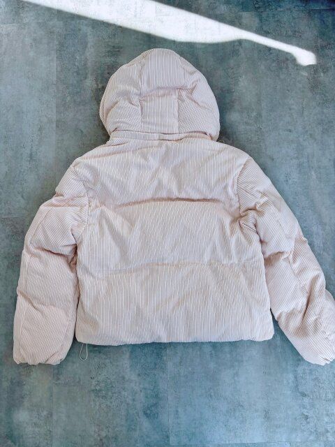 GU ヒートパデッドコーデュロイブルゾン NATURAL 後ろ側