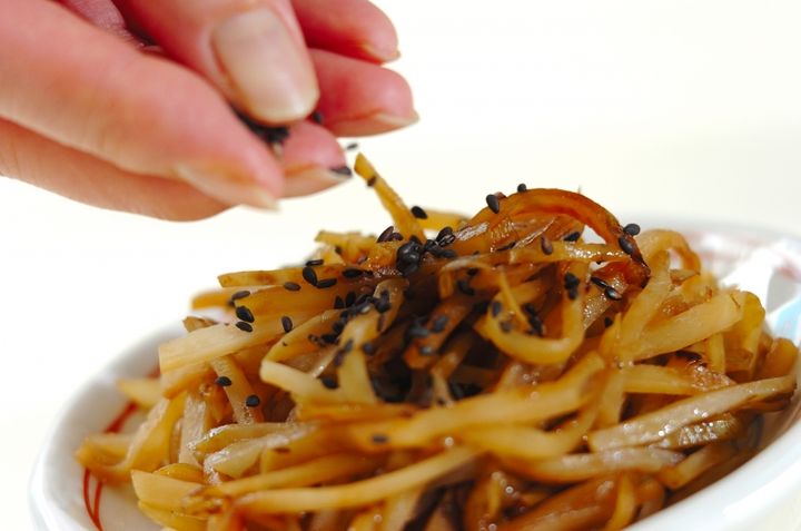 簡単ヘルシー！菊芋のキンピラの作り方2