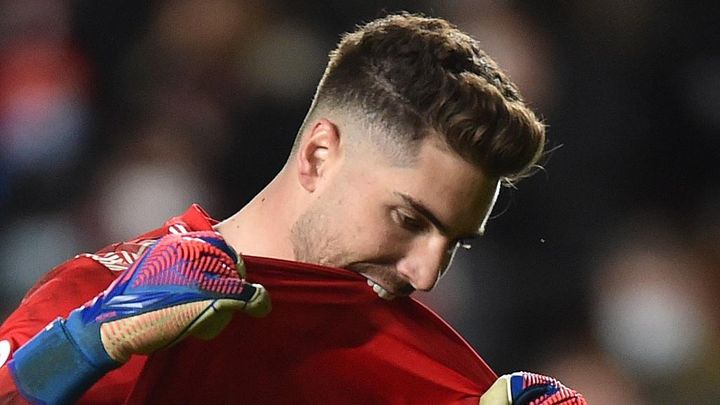 世界的スターの息子2人が対決した試合で悲劇…兄がオウンゴール時に足首骨折か